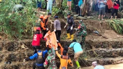 [UPDATE] Banjir Longsor Kabupaten Luwu: Akses Menuju Kecamatan Latimojong Putus, Warga Terisolir